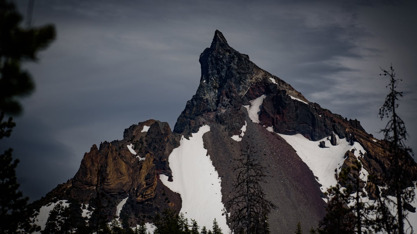 Diamond Peak summit landscape