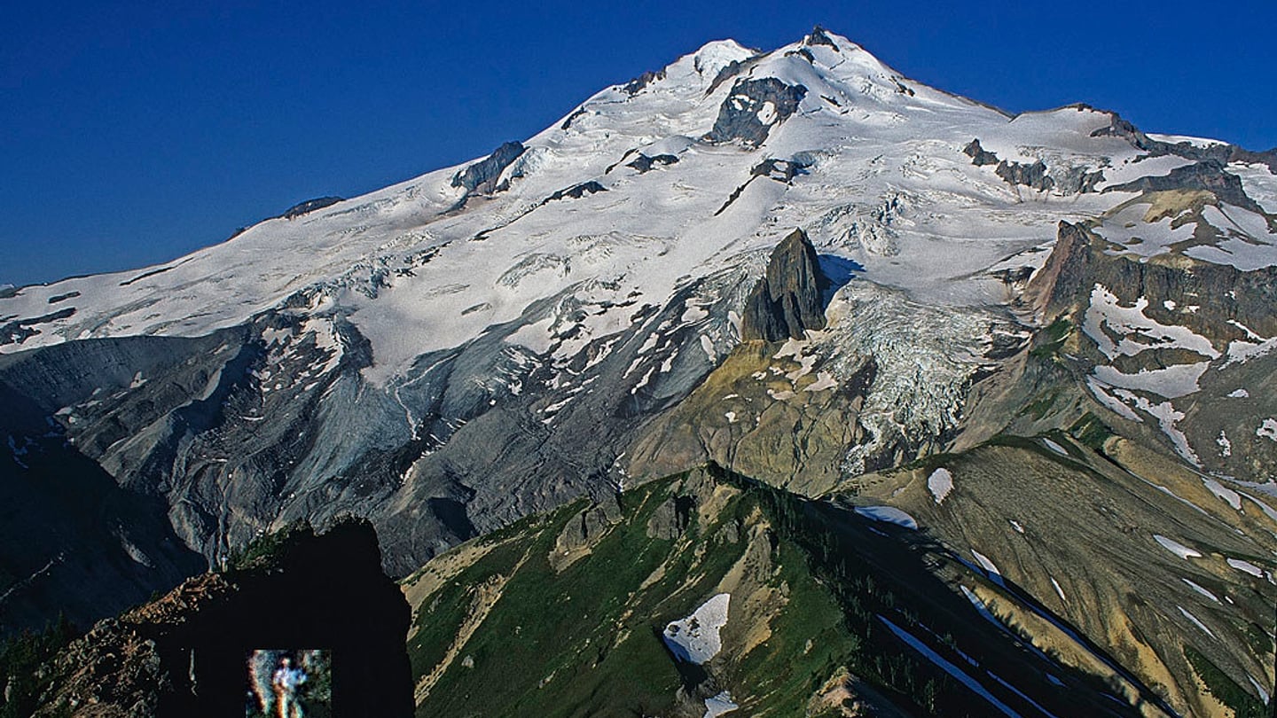 Glacier Peak summit landscape
