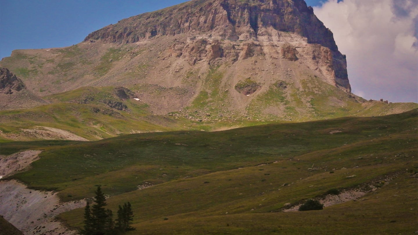 Uncompahgre Peak in Colorado, a major prominence peak with 4,249 ft of prominence